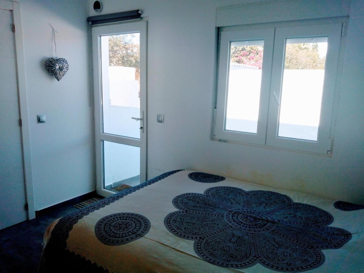 Torreguadiaro Villa - 2 Mins Walk From The Bars And Restaurants San Roque  Exterior photo