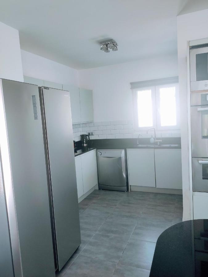 Torreguadiaro Villa - 2 Mins Walk From The Bars And Restaurants San Roque  Exterior photo
