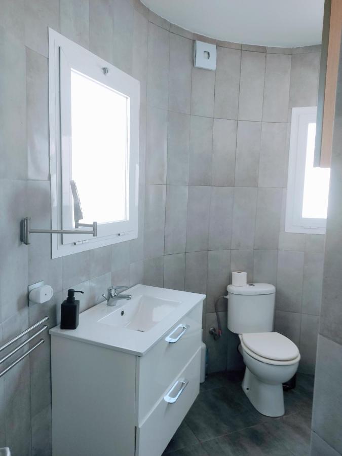 Torreguadiaro Villa - 2 Mins Walk From The Bars And Restaurants San Roque  Exterior photo