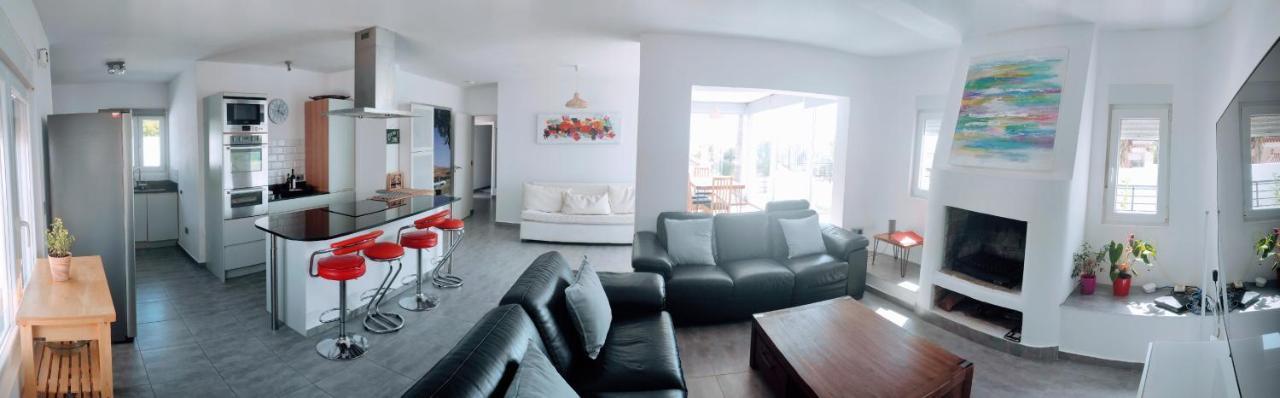 Torreguadiaro Villa - 2 Mins Walk From The Bars And Restaurants San Roque  Exterior photo