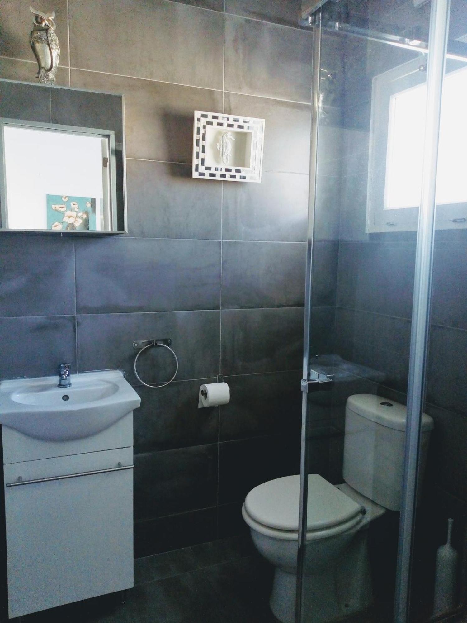 Torreguadiaro Villa - 2 Mins Walk From The Bars And Restaurants San Roque  Exterior photo